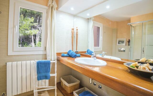 Spacious Villa in Alcudia Majorca with Private Pool