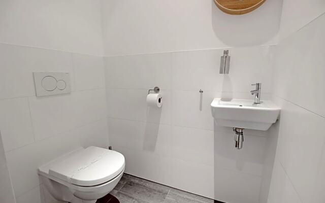 Large 4p canal apartment Prinsengracht