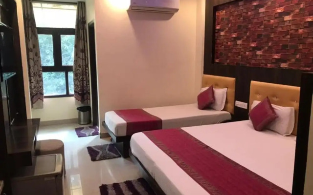 Goroomgo Cottage Ganga Inn New Delhi