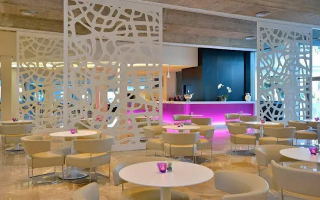 Apartamentos Montenova Playa