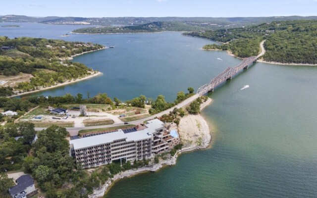 1 Bedroom Lake View Villa - Unit 308
