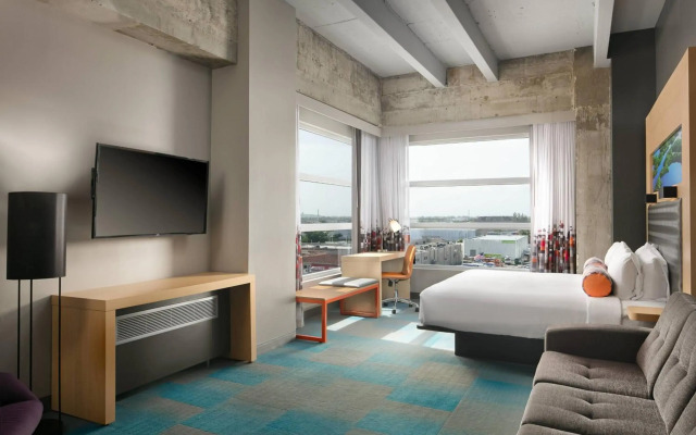 Aloft Miami Airport