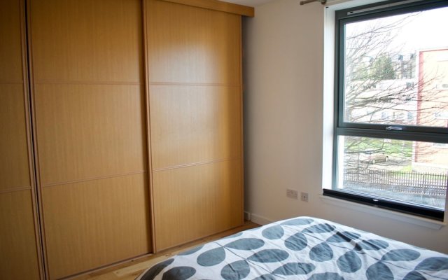 2 Bedroom Apartment in Edinburgh