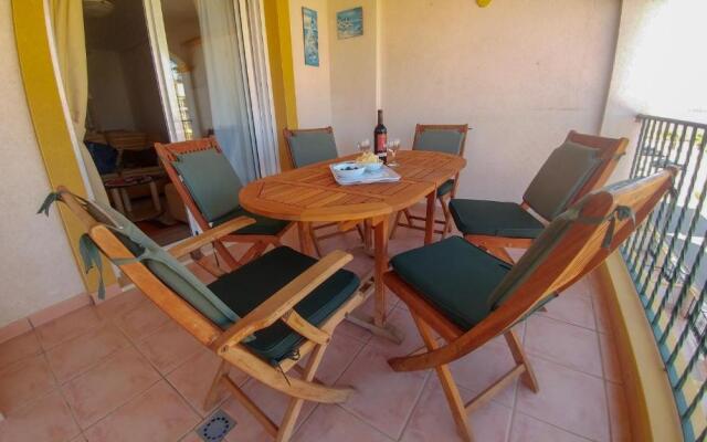 Ribera Beach 1 Apartment NALI