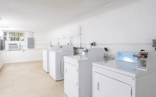 ONE Bedroom Apartment