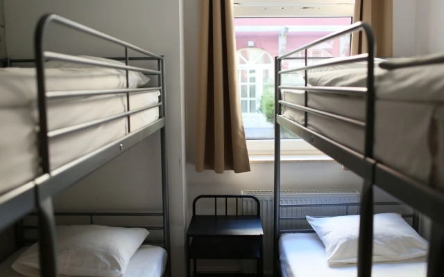 Elewator Gdansk Hostel