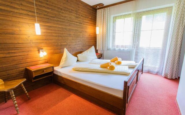 Huberhof 8 by Alpenidyll Apartments