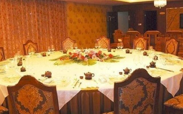 Nanjing Dong Yuan Xuan Hotel