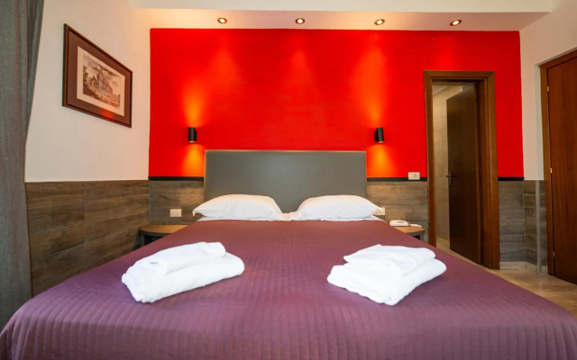 Hotel Center 2