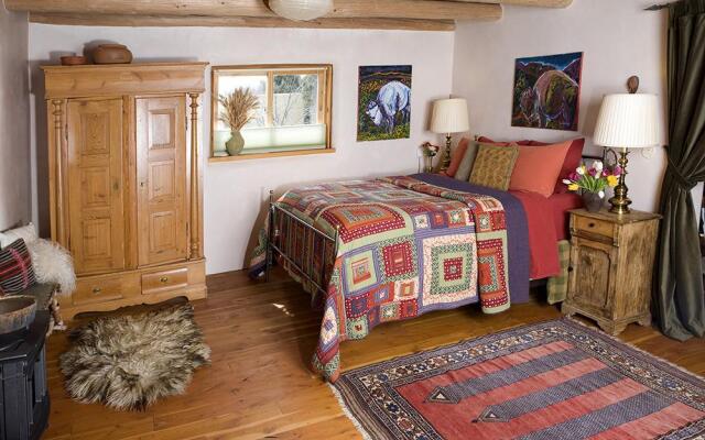 Casa Gallina - An Artisan Inn