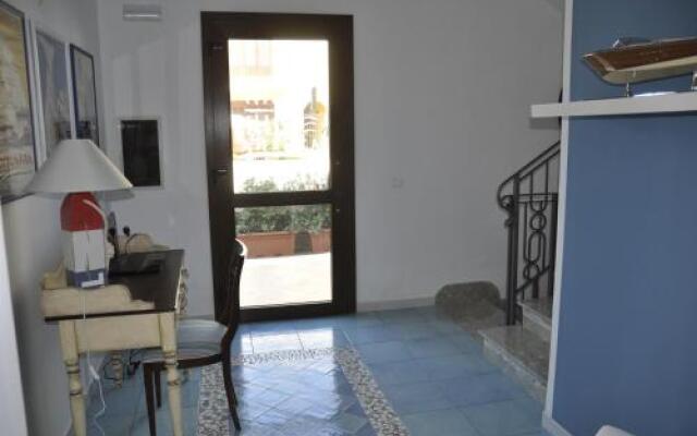 Athena Bed  Breakfast