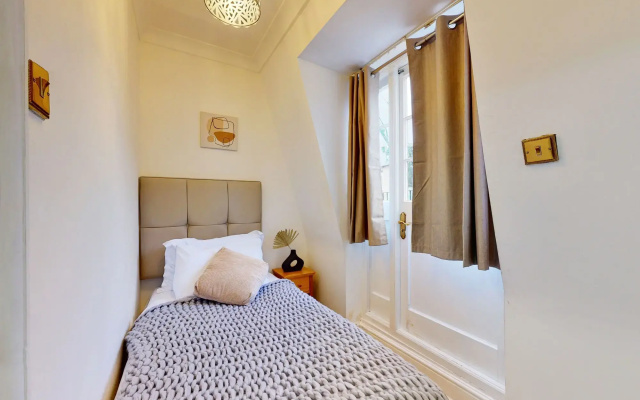 Park Lane Apartments - Clarges St