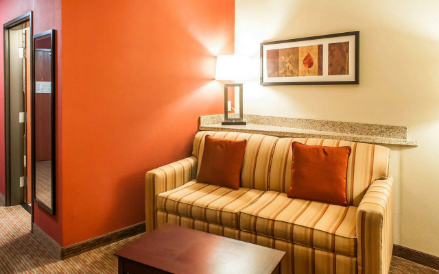 Comfort Suites Gallup East Route 66 and I-40
