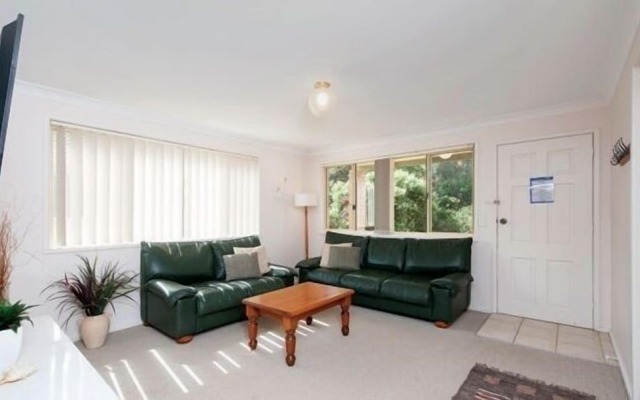 Bombora at Fingal Bay