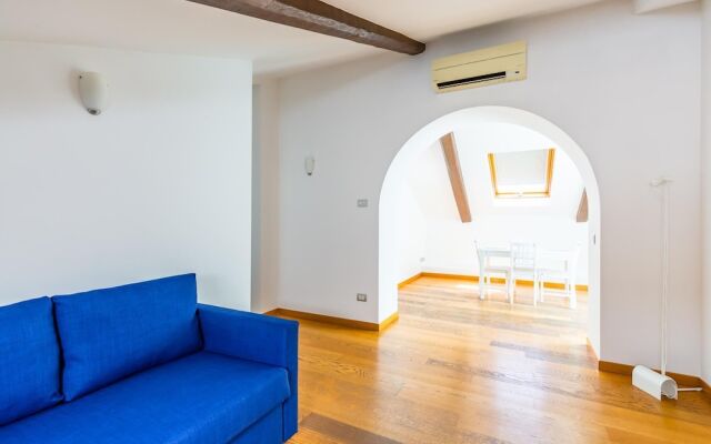 Attico al Duomo by Napoliapartments