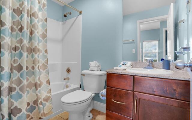 Laketown Wharf 607
