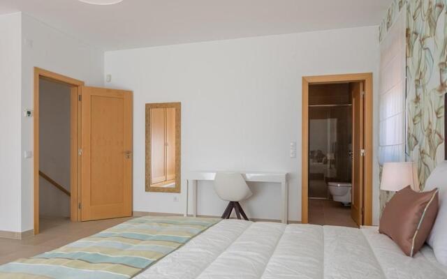 Villa Do Golf 9