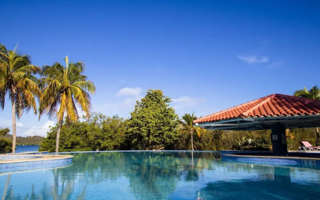 Costa Bonita Private Villa 604