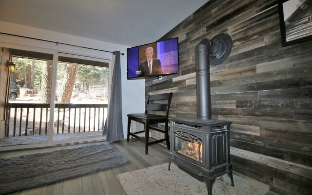 Mammoth S #109 2 Bedroom Condo