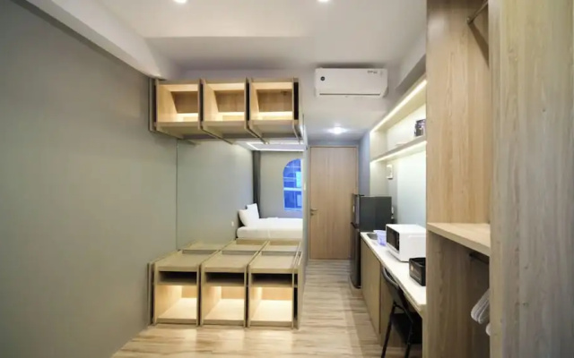 Homey And Warm Studio No Kitchen The City Square Surabaya Apartment — фото 5