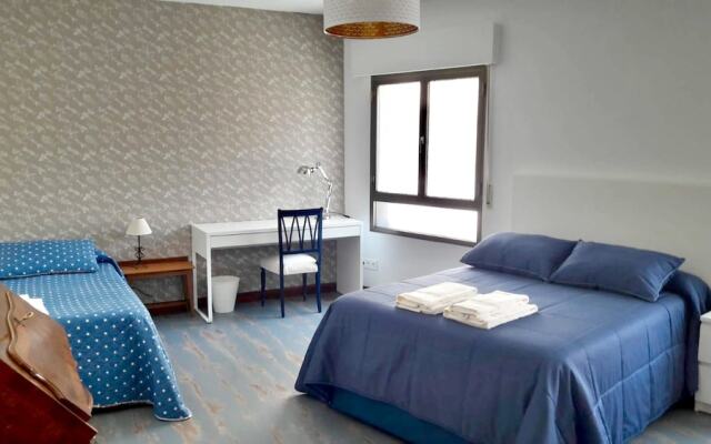 Apartment With 4 Bedrooms in Segovia, With Wifi