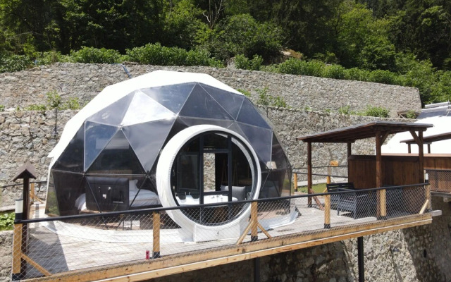 Kale Dome Orman Evleri