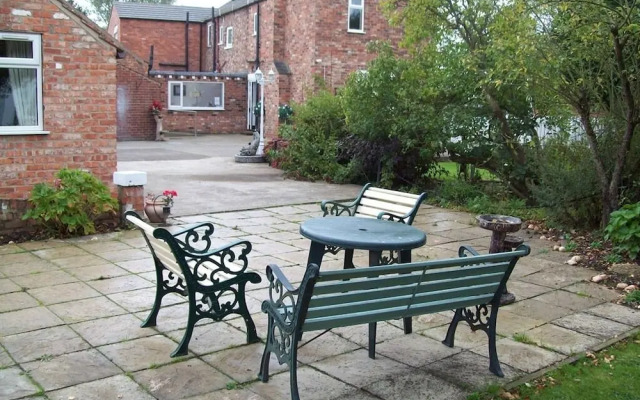 Fifth Milestone Cottage - B&B