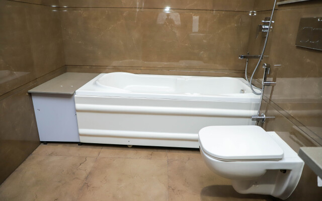 Lime Tree Luxury Hotel Manesar Near IMT Chowk