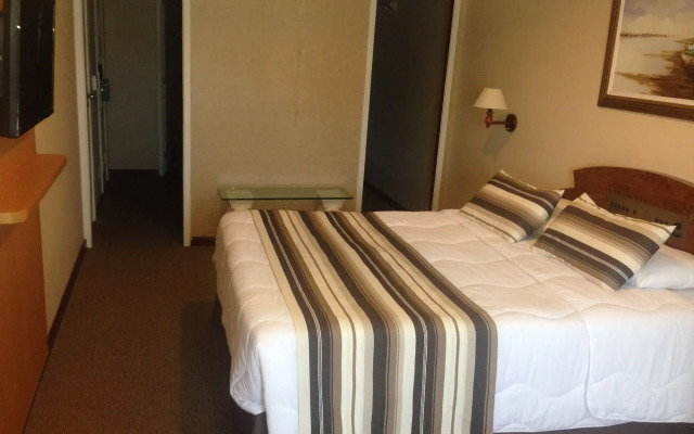 Augusto's Copacabana Hotel