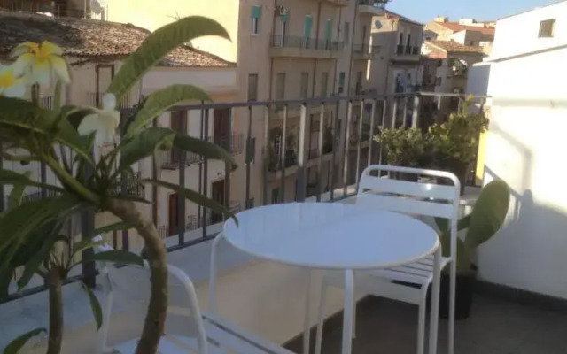 Casa Judica 2