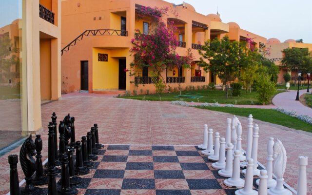 Wadi Lahmy Azur Resort
