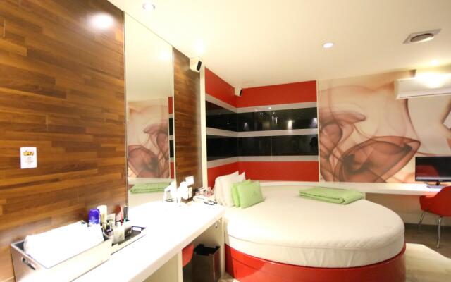 Vov Hotel