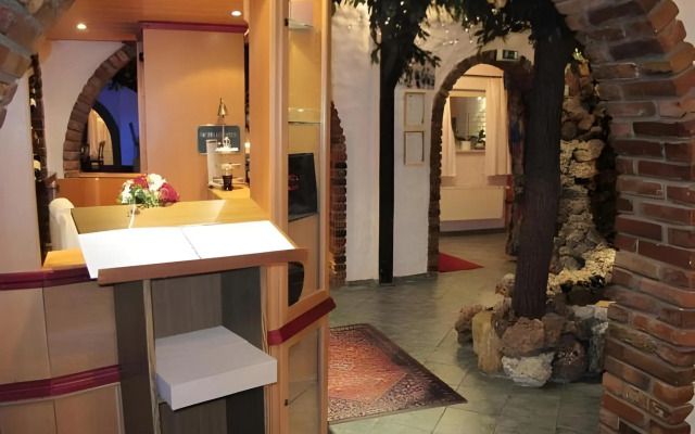Hotel & Restaurant Bei Baki