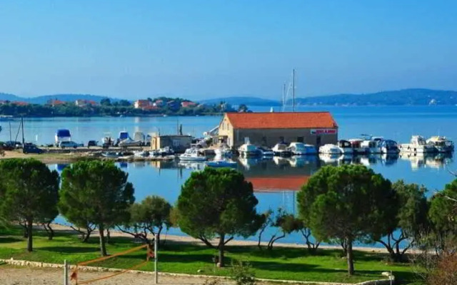 Rooms & Restaurant Matanovi Dvori