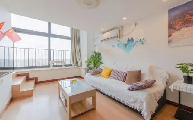 Qingshe Apartment (Shanghai Sijing Metro Station)