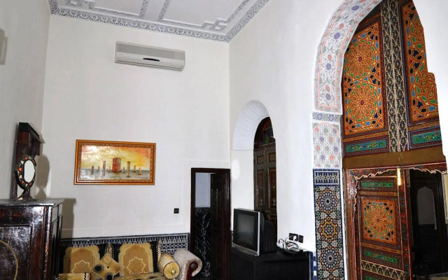 Riad Khouloud