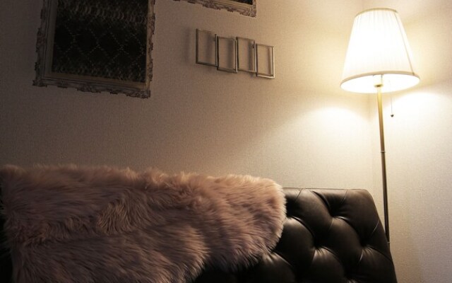 Grand Court Namba 601