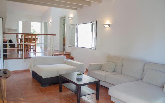 VILLA ANFÓS in Punta Prima