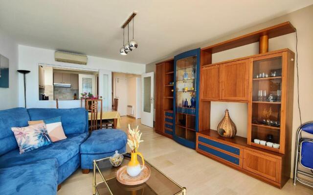 Emeraudes 8 vue mer by Booking Guys