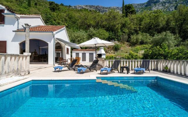 Villa Niko