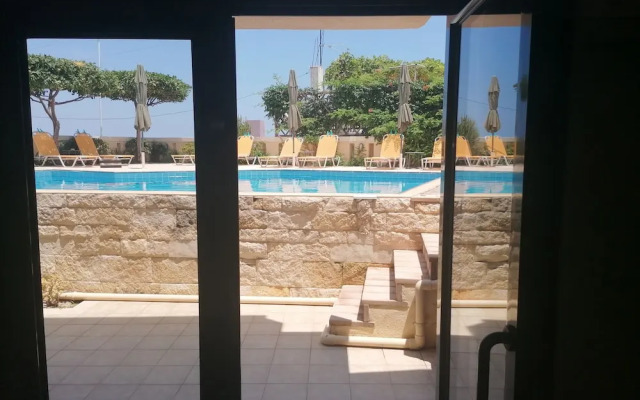 Villiana Holiday Apartments