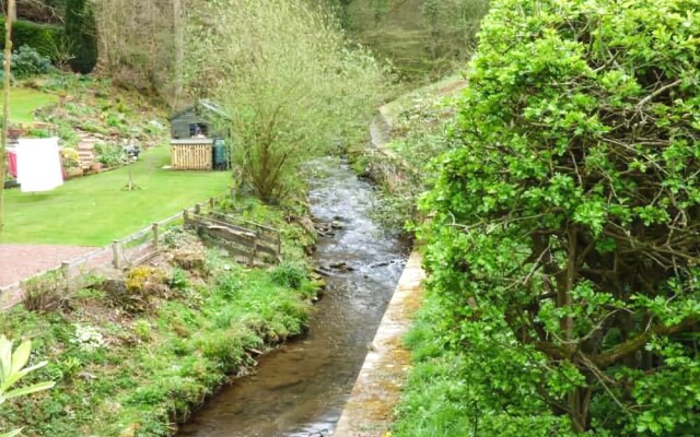 Beckside at Abbey Mill