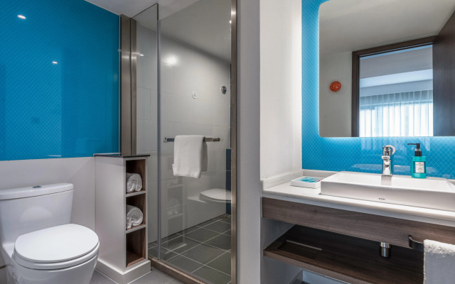 Holiday Inn Express Ningbo City Center by IHG