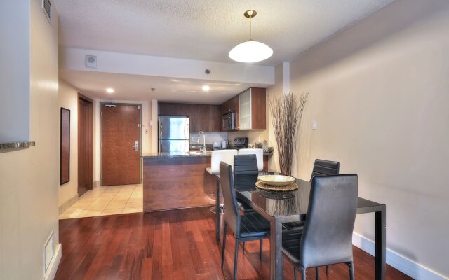 1-Bedroom Convention Center Old Port