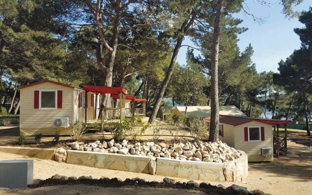 Victoria Mobilehome Camping Poljana
