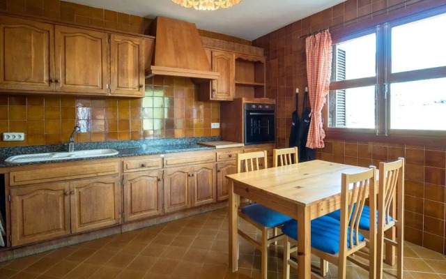 Comfortable Villa At The Back Of Palma Centre