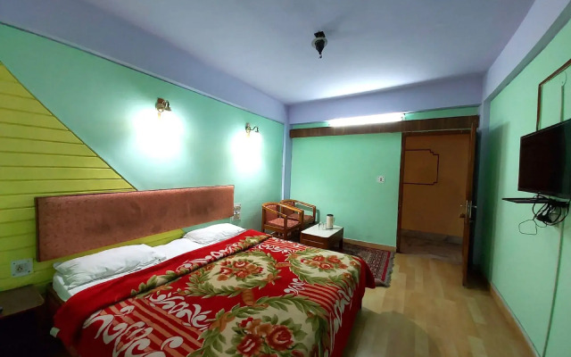 Goroomgo Shayon Residency Puri