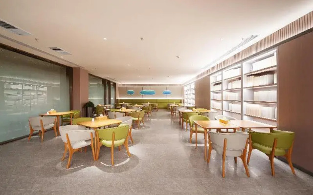 Ji Hotel (Chifeng Municipal Government)