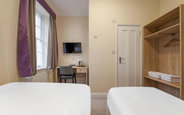 OYO London 24 Sussex