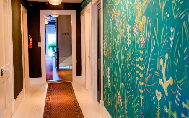 Twin Gables of Woodstock